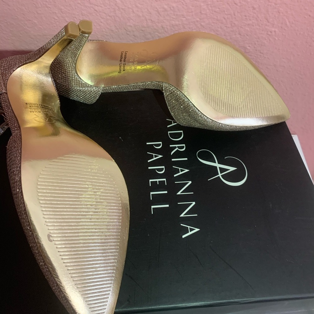 Adrianna Papell women’s Aurora pump - Picture 8 of 8
